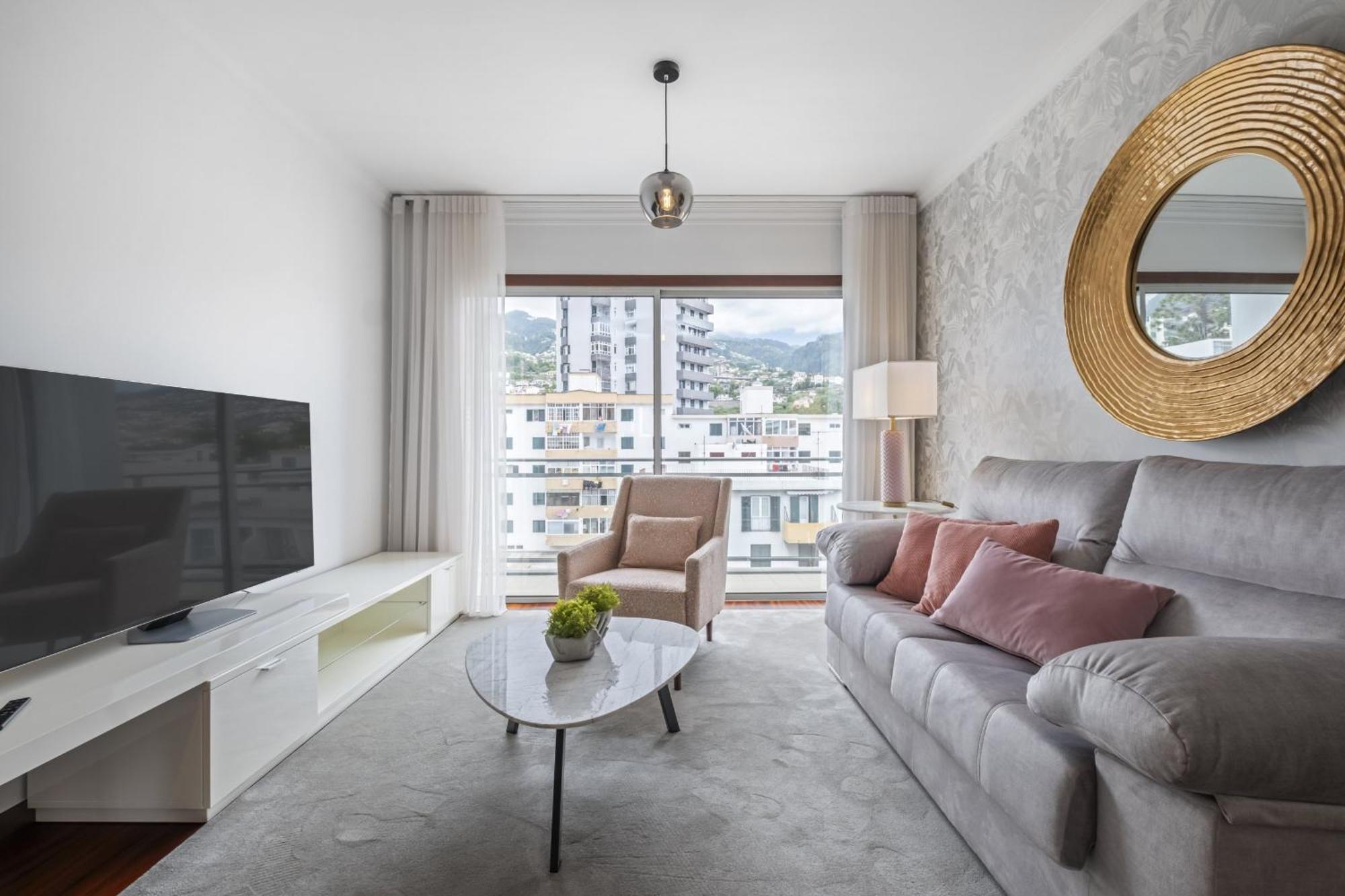 Fifth Apartment By Madeira Sun Travel Funchal  Exteriör bild